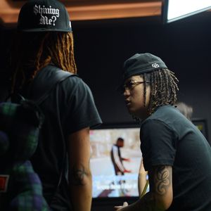 东云美玲最经典十部短剧视频
